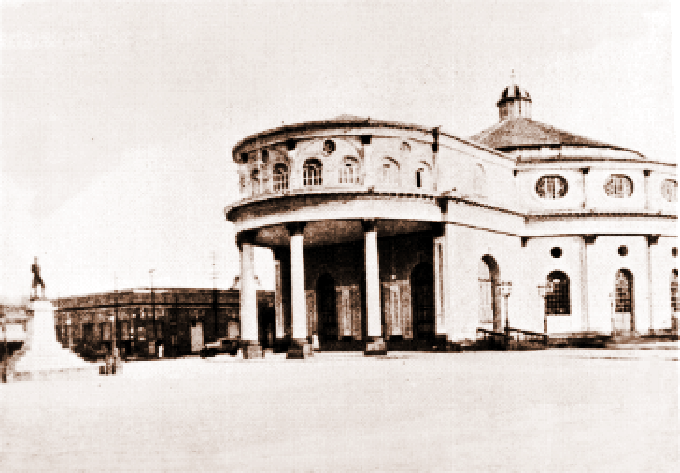 Teatro Guzmán Blanco, según fotografía del año 1926. Ahora Teatro Municipal. Al frente se ve la estatua del general José Tadeo Monagas.